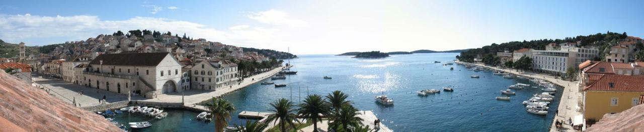 Hvar Attic Modern Design - Town Center With A Great View Hvar Town Zewnętrze zdjęcie